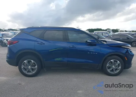 2023 Chevrolet Blazer Fwd 3Lt from USA, damaged, VIN 3GNKBDR41PS141542